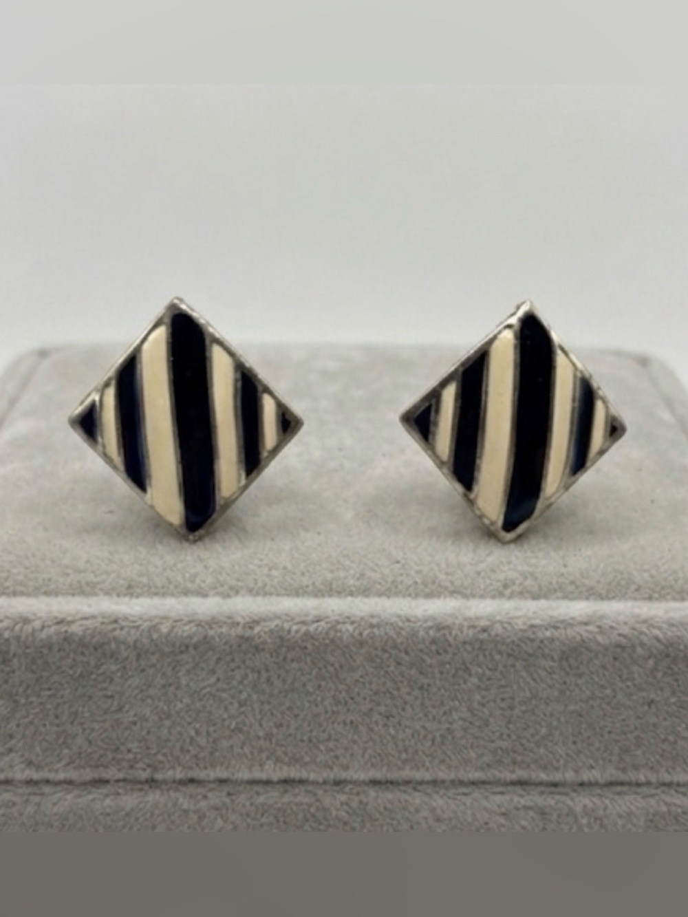 Vintage Art Deco Striped Statement Earrings Black White Chunky Clip On